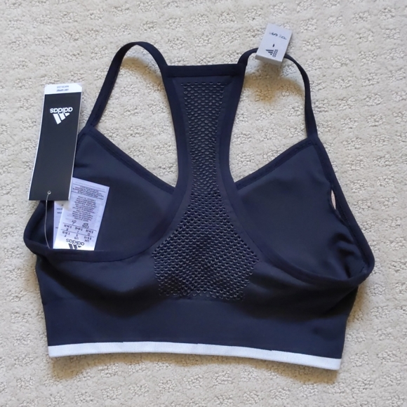 Adidas women's sports bra NWT - Picture 2 of 4